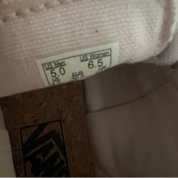 VANS Court Mid DX (Leather) Delicacy Pink Skate Shoes - Picture 7 of 8